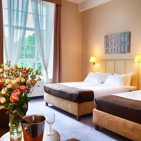 فندق فوكوس لودز 3*