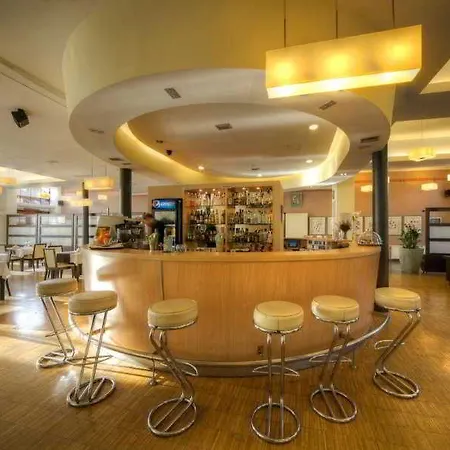 罗兹福克斯酒店