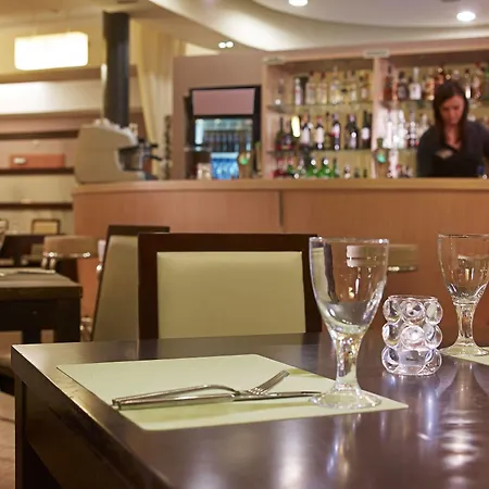 罗兹福克斯酒店