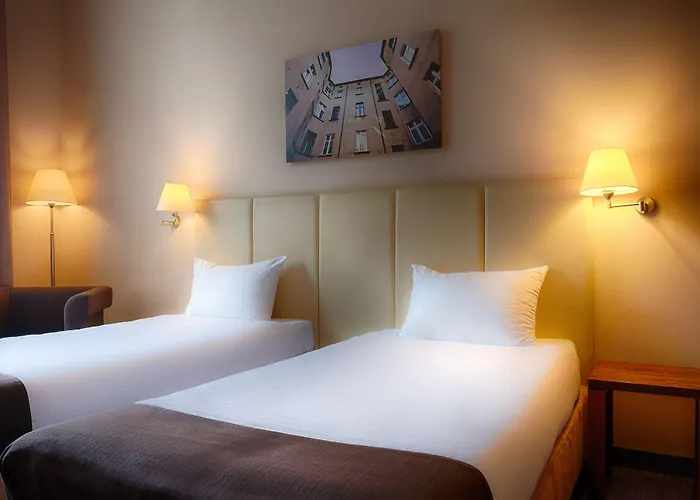 فوكوس لودز 3*